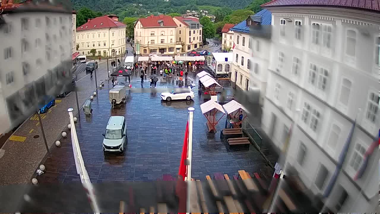Idrija – Mestni trg (kuća slikara Jurija Tavčara)