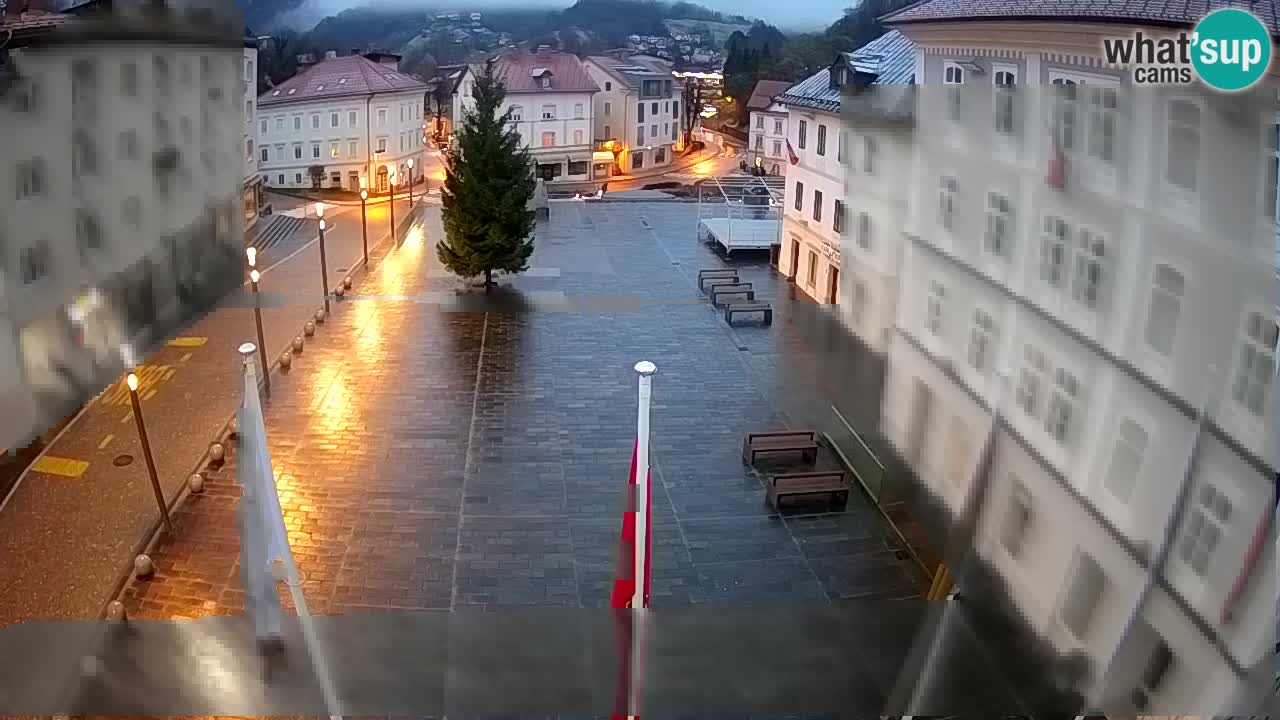 Idrija – Mestni trg (casa del pintor Jurij Tavčar)