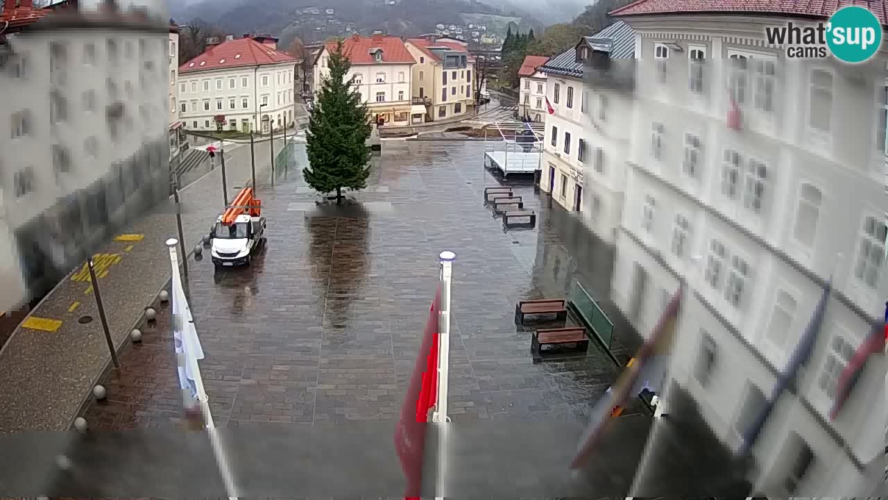 Idrija – Mestni trg (hiša slikarja Jurija Tavčarja – idrijskega)