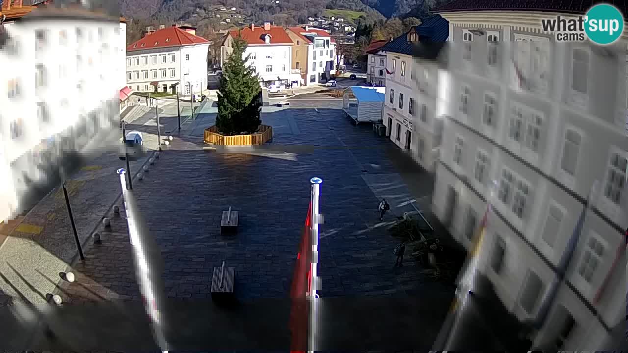 Idrija – Mestni trg (kuća slikara Jurija Tavčara)