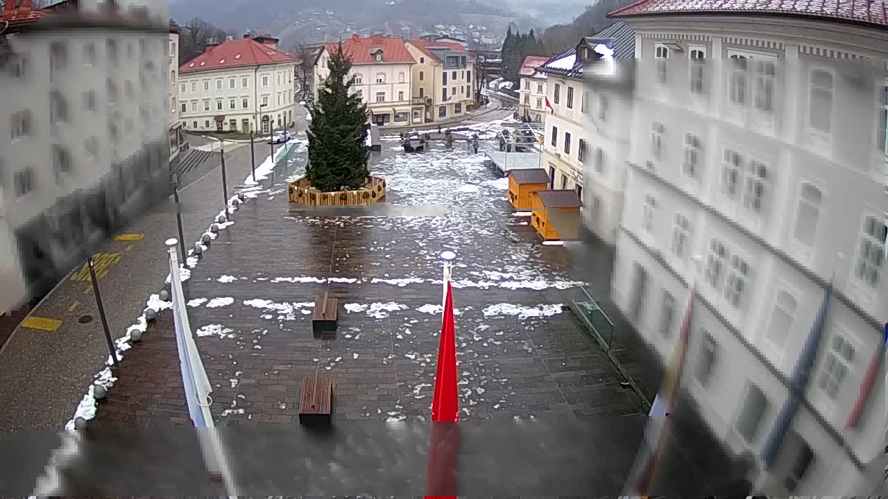 Idrija – Mestni trg (casa del pintor Jurij Tavčar)