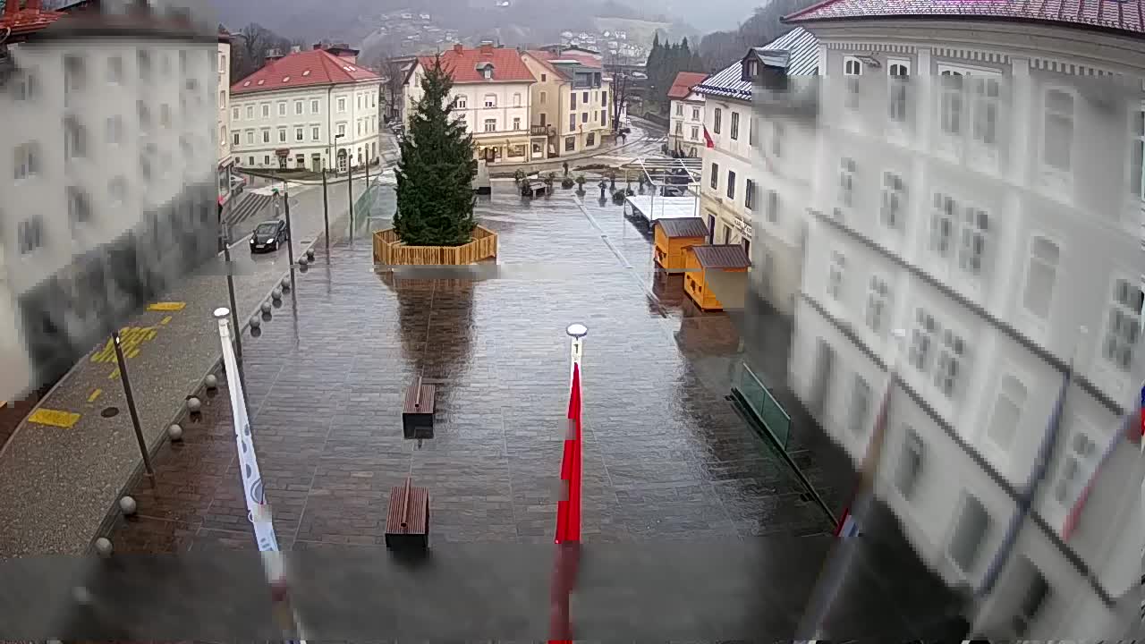 Idrija – Mestni trg (maison du peintre Jurij Tavčar)