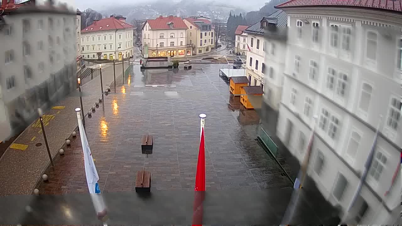 Idrija – Mestni trg (kuća slikara Jurija Tavčara)