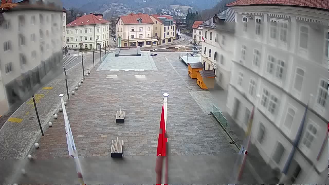 Idrija – Mestni trg (hiša slikarja Jurija Tavčarja – idrijskega)