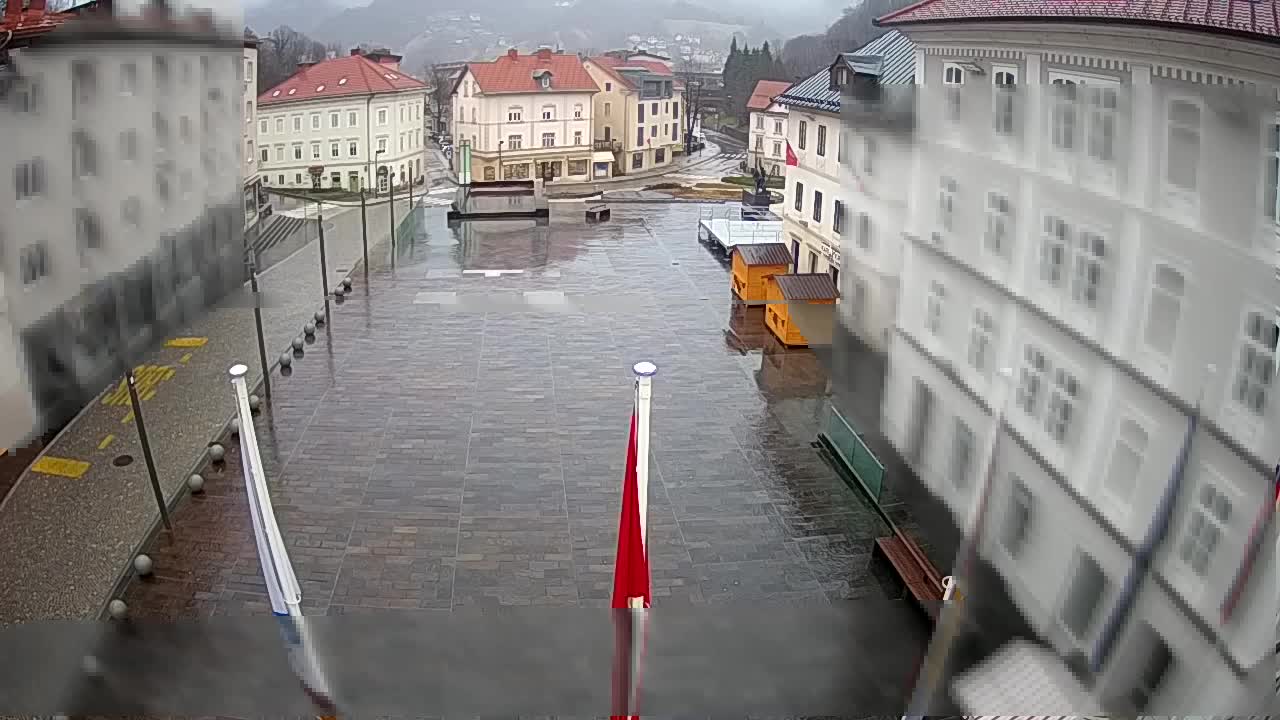 Idrija – Mestni trg (kuća slikara Jurija Tavčara)