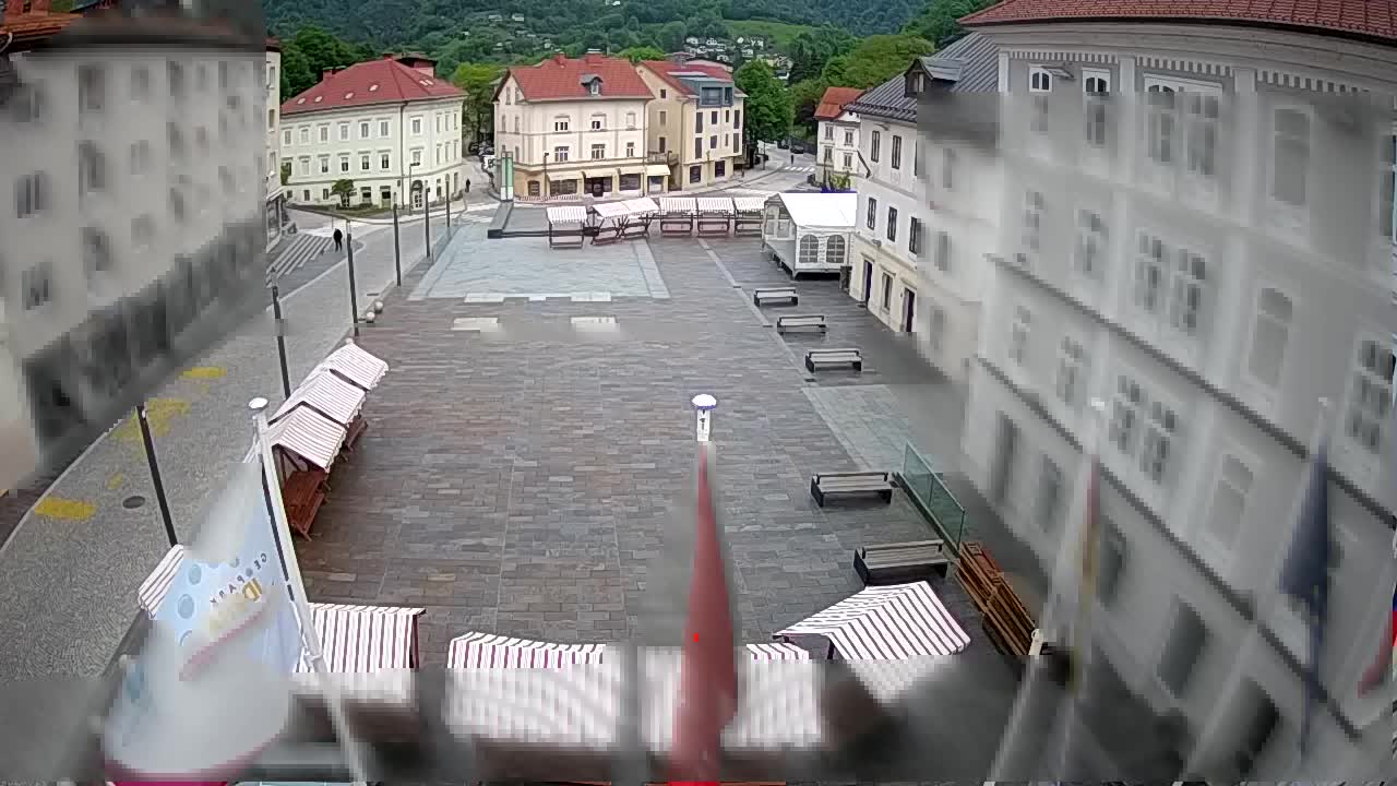 Idrija – Mestni trg (hiša slikarja Jurija Tavčarja – idrijskega)