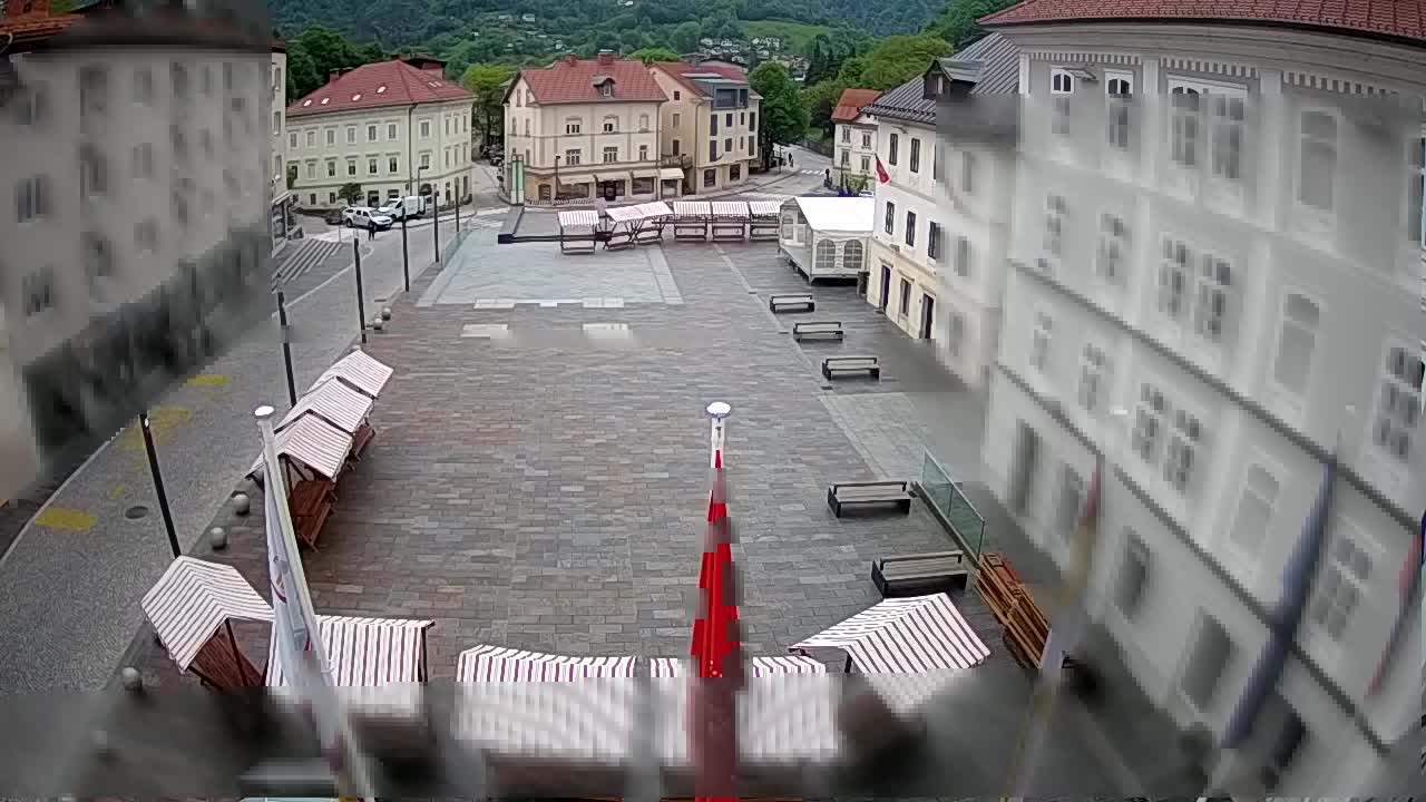 Idrija – Mestni trg (kuća slikara Jurija Tavčara)