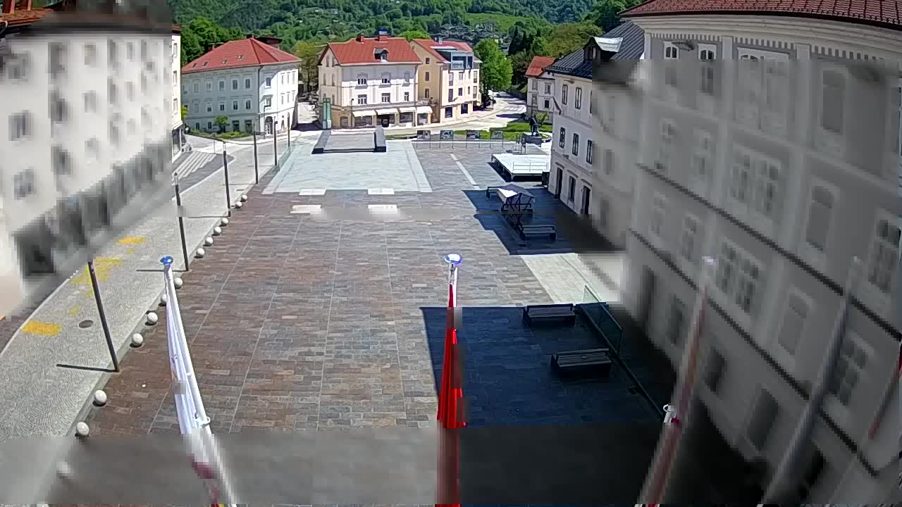 Idrija – Mestni trg (casa natale del pittore Jurij Tavčar)