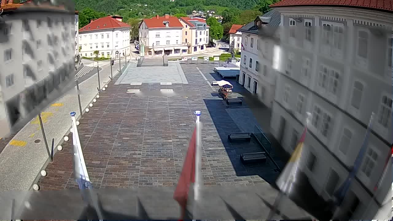Idrija – Mestni trg (casa natale del pittore Jurij Tavčar)