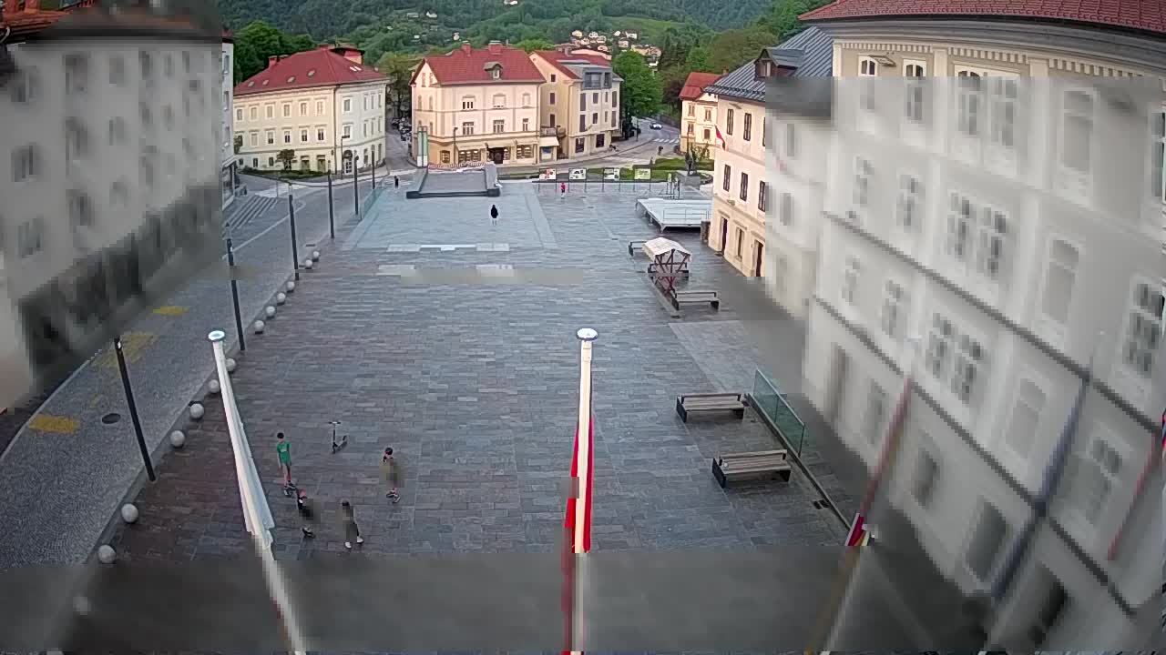 Idrija – Mestni trg (hiša slikarja Jurija Tavčarja – idrijskega)