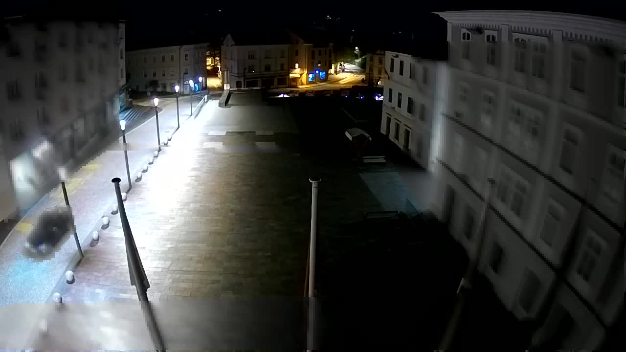 Idrija – Mestni trg (Haus des Malers Jurij Tavčar)