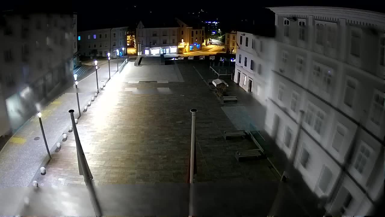 Idrija – Mestni trg (Haus des Malers Jurij Tavčar)