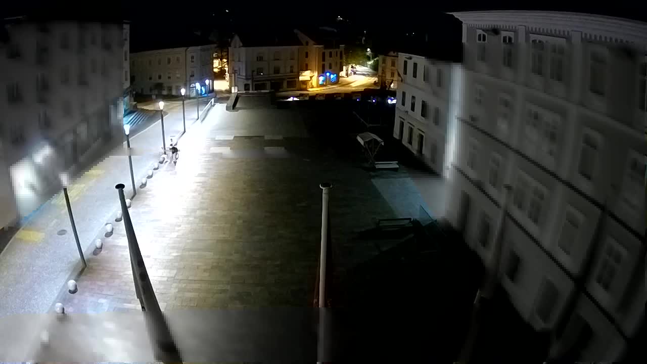 Idrija – Mestni trg (Haus des Malers Jurij Tavčar)