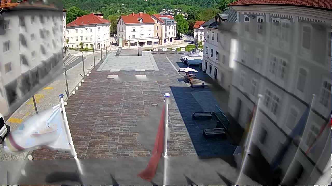 Idrija – Mestni trg (Haus des Malers Jurij Tavčar)