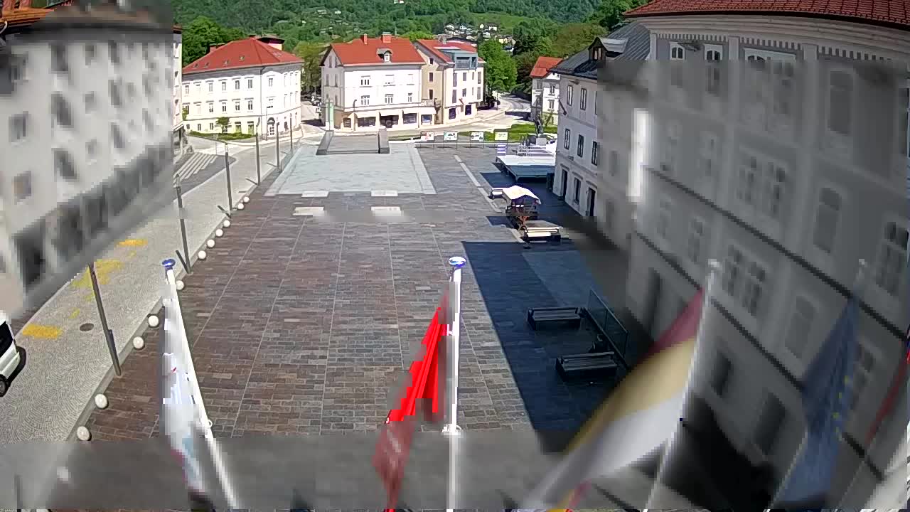 Idrija – Mestni trg (Haus des Malers Jurij Tavčar)