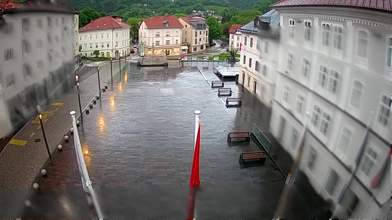 Idrija – Mestni trg (casa natale del pittore Jurij Tavčar)
