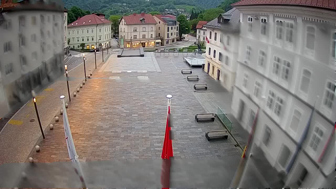 Idrija – Mestni trg (casa del pintor Jurij Tavčar)