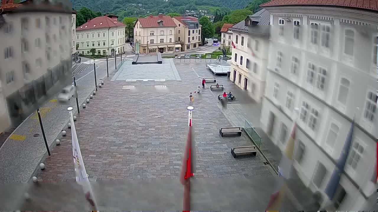 Idrija – Mestni trg (Haus des Malers Jurij Tavčar)