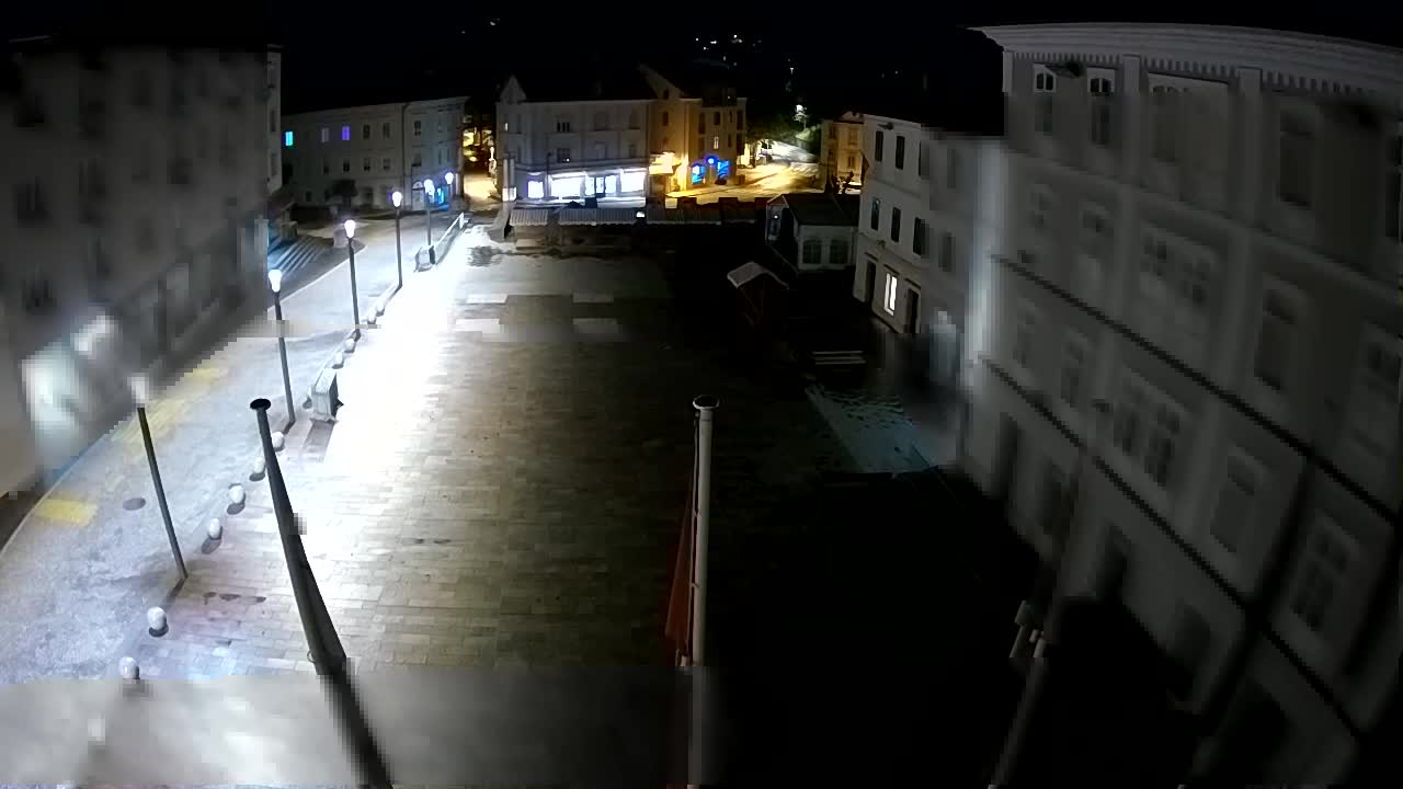 Idrija – Mestni trg (hiša slikarja Jurija Tavčarja – idrijskega)