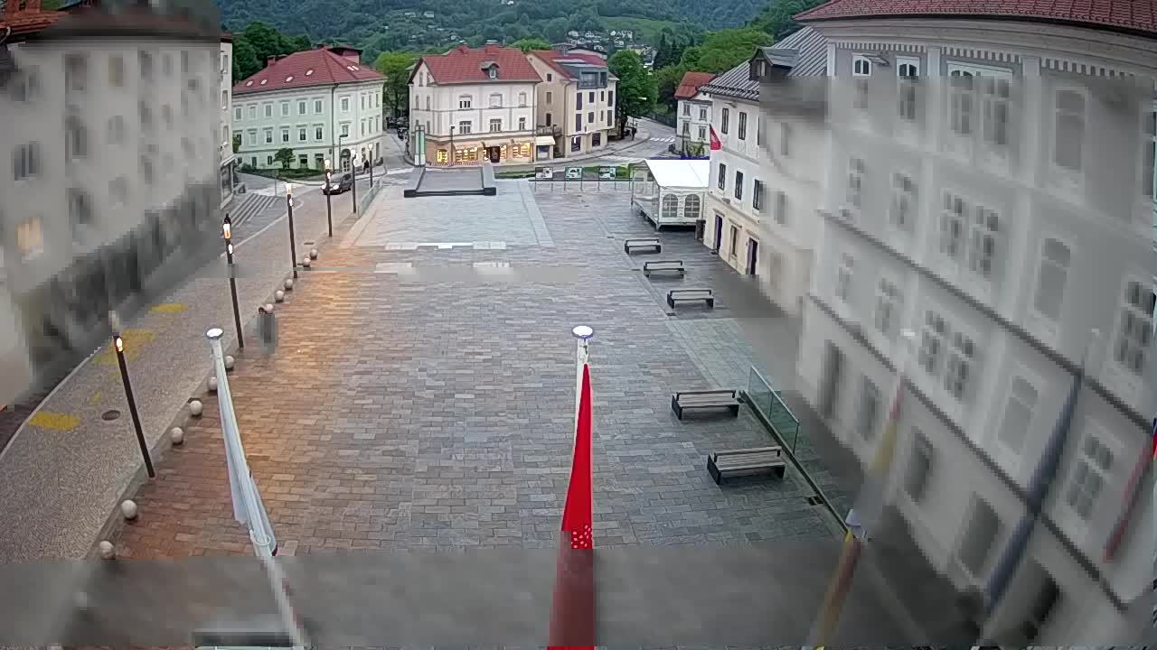 Idrija – Mestni trg (hiša slikarja Jurija Tavčarja – idrijskega)