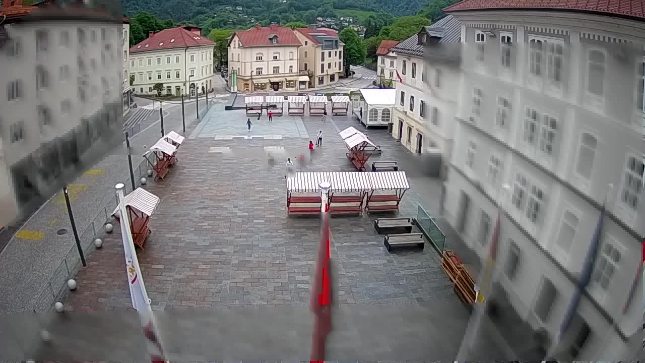 Idrija – Mestni trg (maison du peintre Jurij Tavčar)