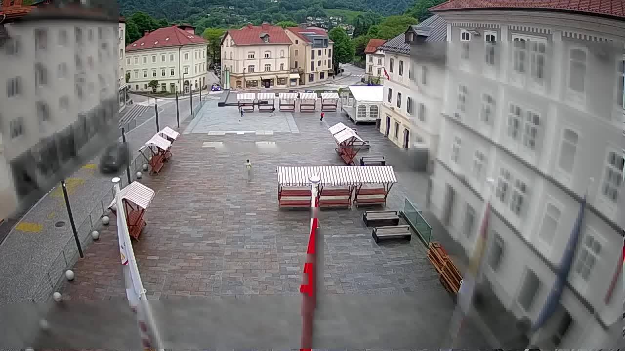 Idrija – Mestni trg (Haus des Malers Jurij Tavčar)