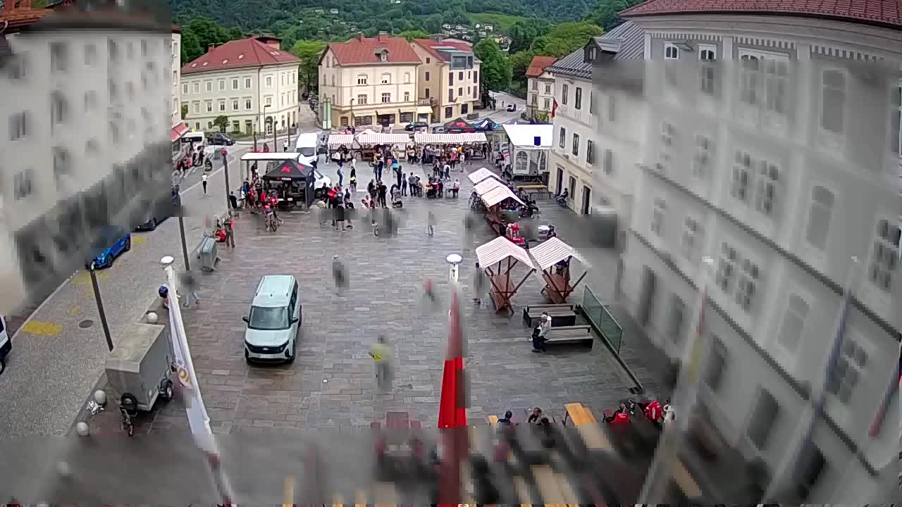 Idrija – Mestni trg (hiša slikarja Jurija Tavčarja – idrijskega)