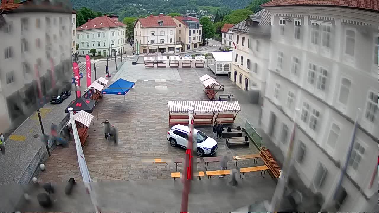 Idrija – Mestni trg (maison du peintre Jurij Tavčar)