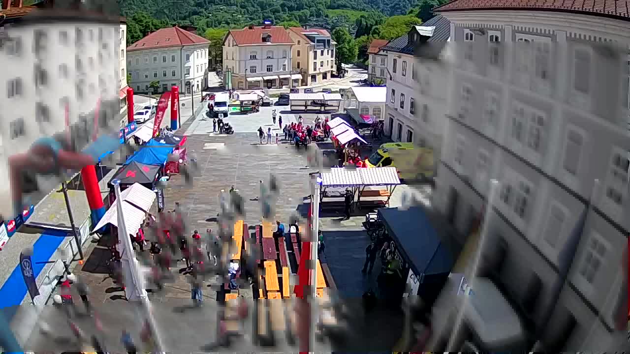 Idrija – Mestni trg (hiša slikarja Jurija Tavčarja – idrijskega)