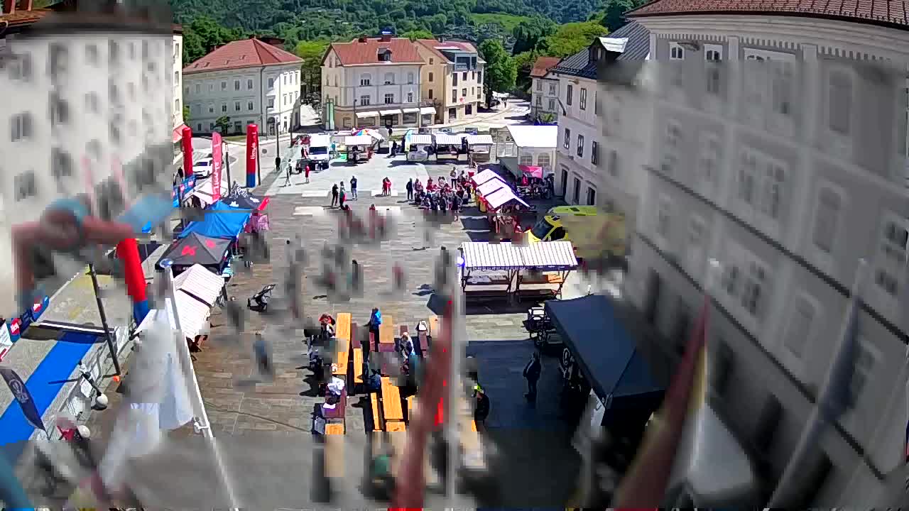 Idrija – Mestni trg (Haus des Malers Jurij Tavčar)