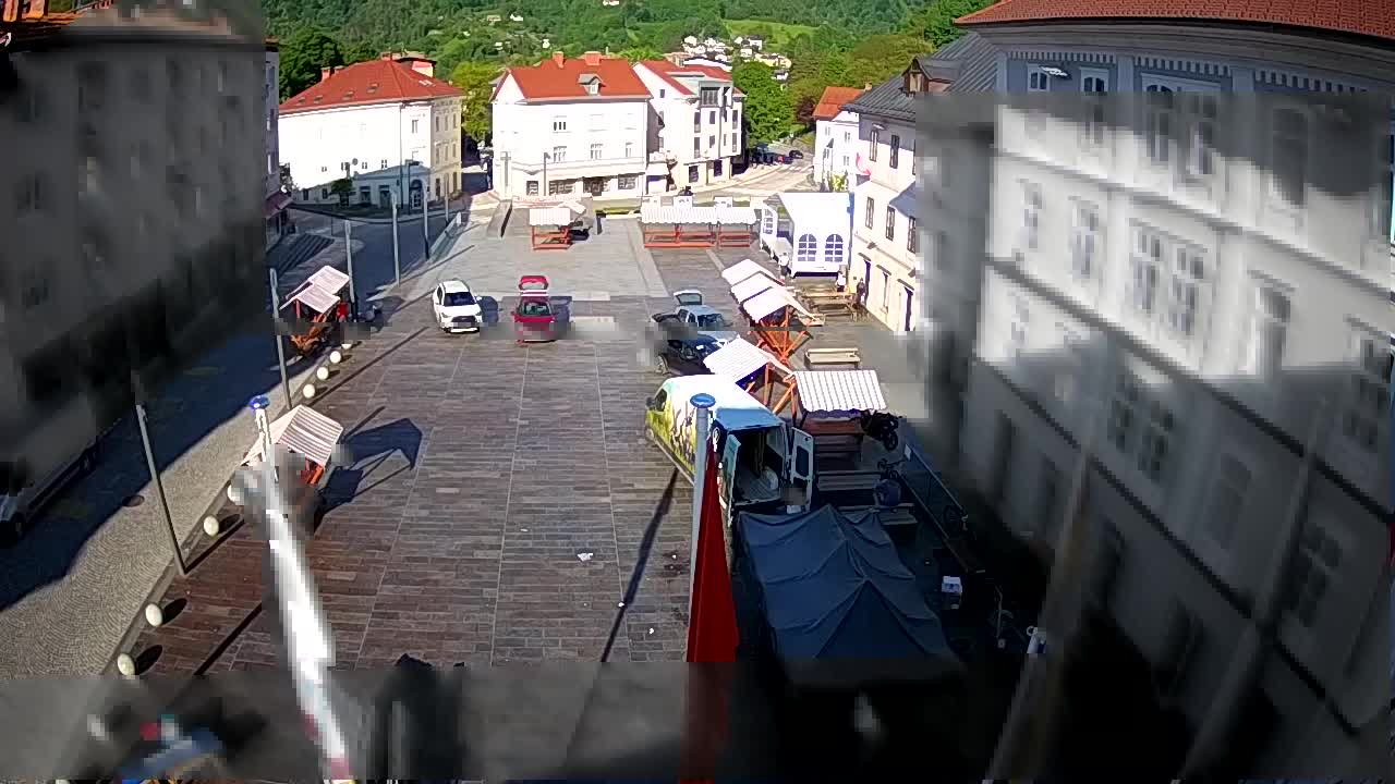 Idrija – Mestni trg (Haus des Malers Jurij Tavčar)