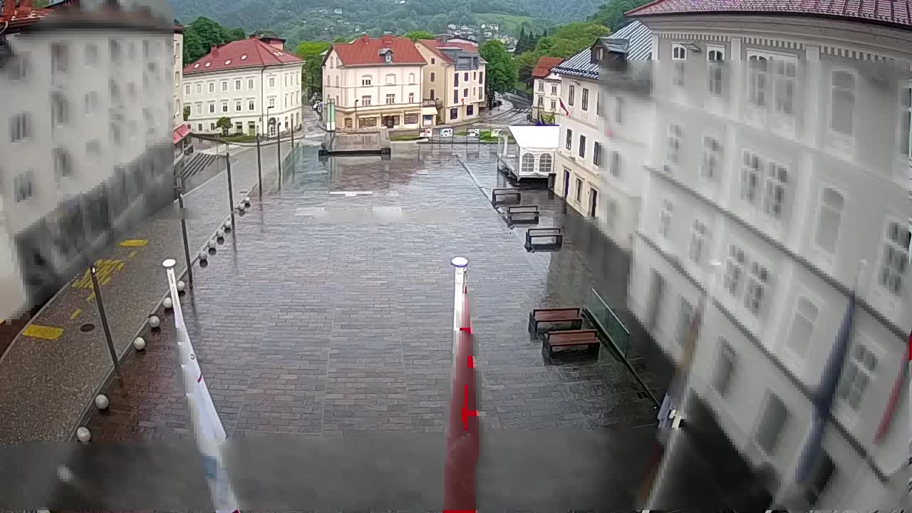 Idrija – Mestni trg (casa natale del pittore Jurij Tavčar)