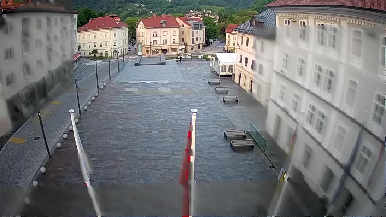 Idrija – Mestni trg (kuća slikara Jurija Tavčara)