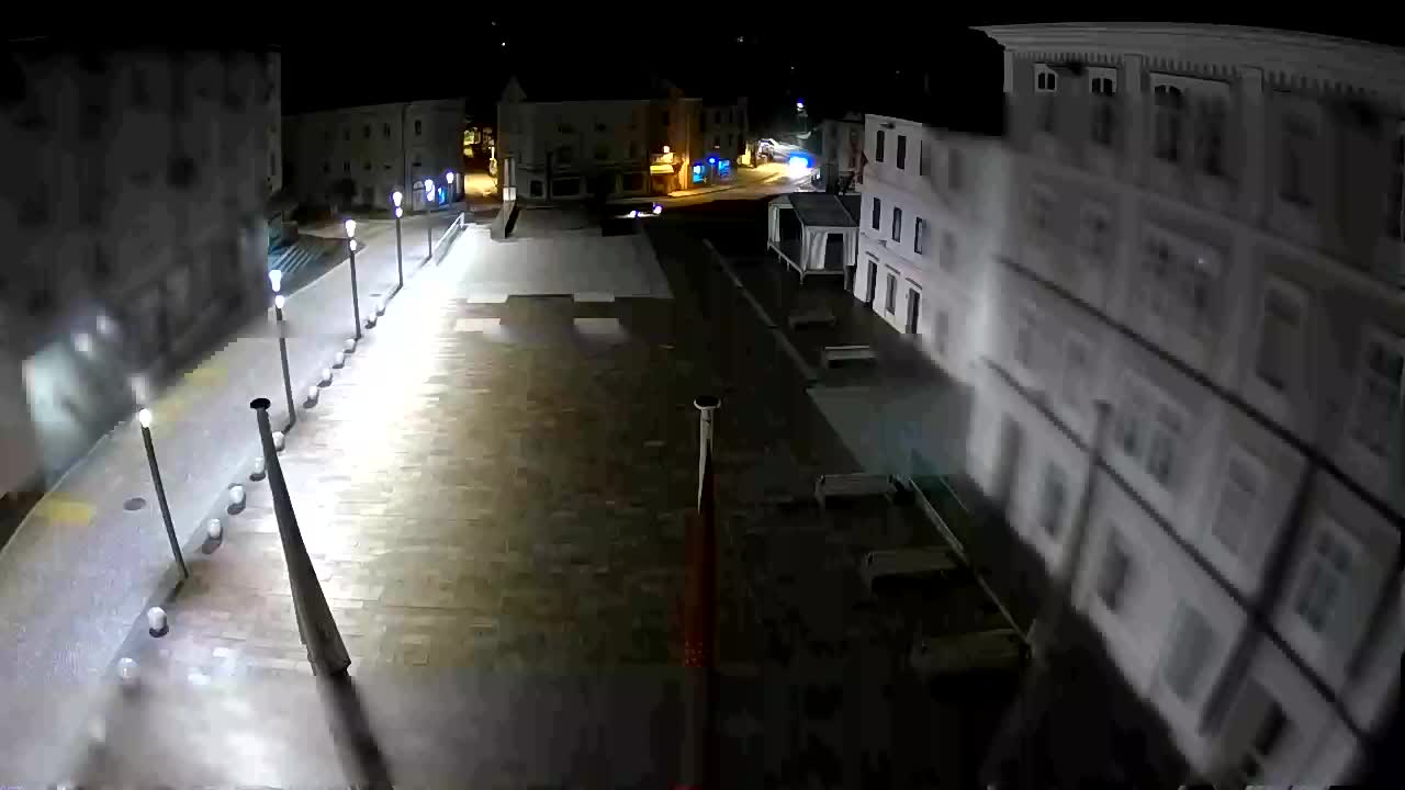 Idrija – Mestni trg (maison du peintre Jurij Tavčar)