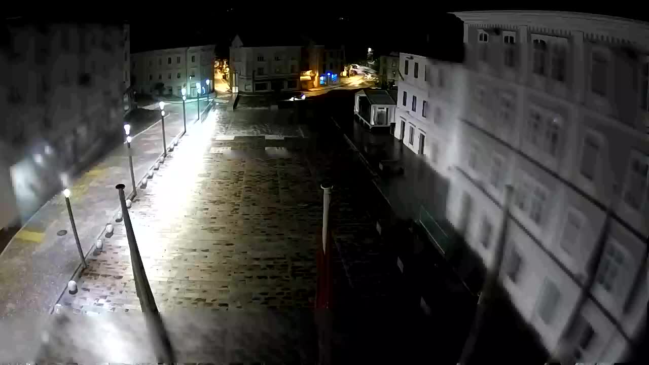Idrija – Mestni trg (hiša slikarja Jurija Tavčarja – idrijskega)