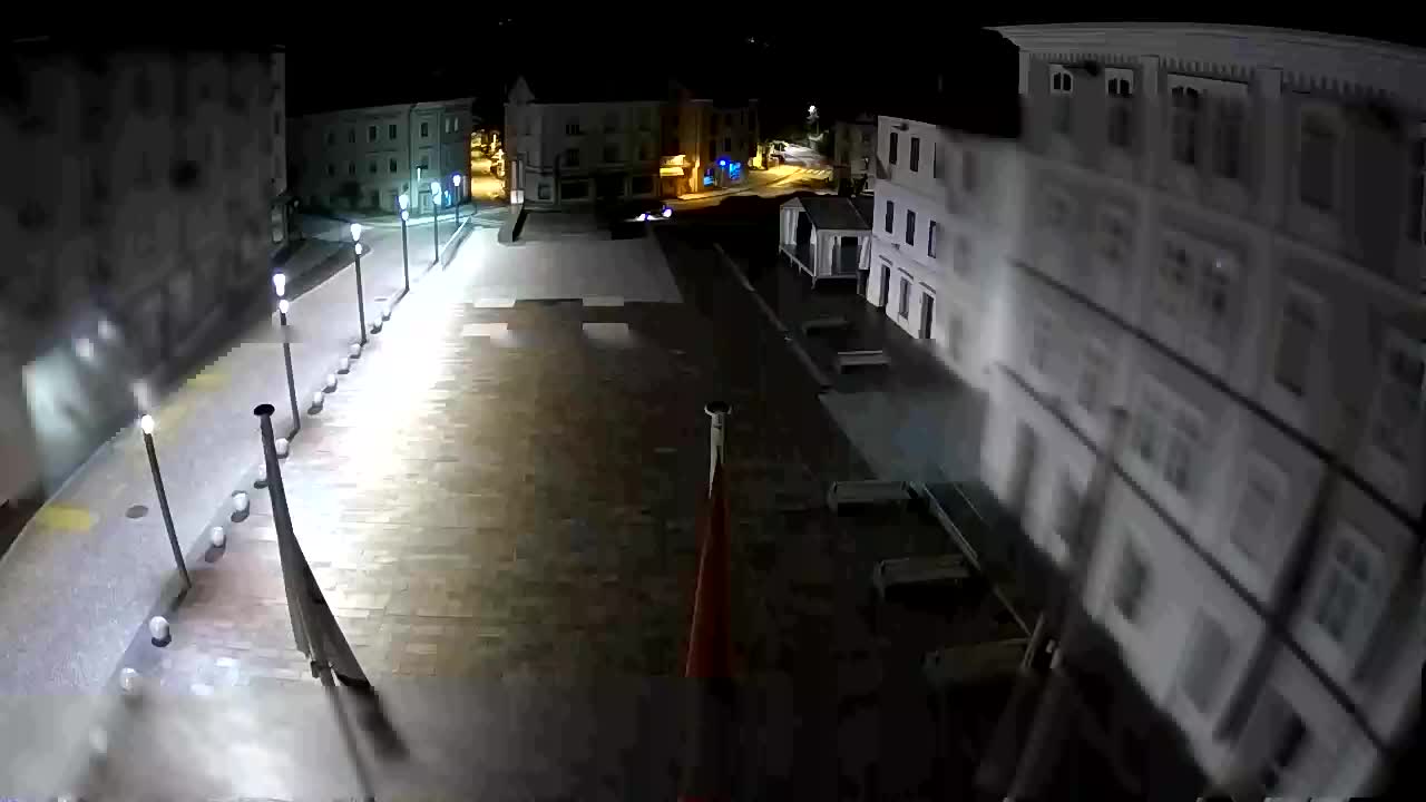 Idrija – Mestni trg (kuća slikara Jurija Tavčara)