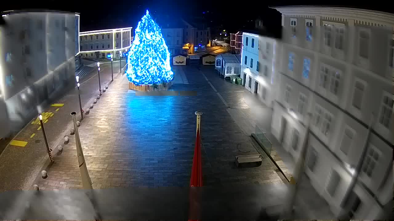 Idrija – Mestni trg (casa natale del pittore Jurij Tavčar)