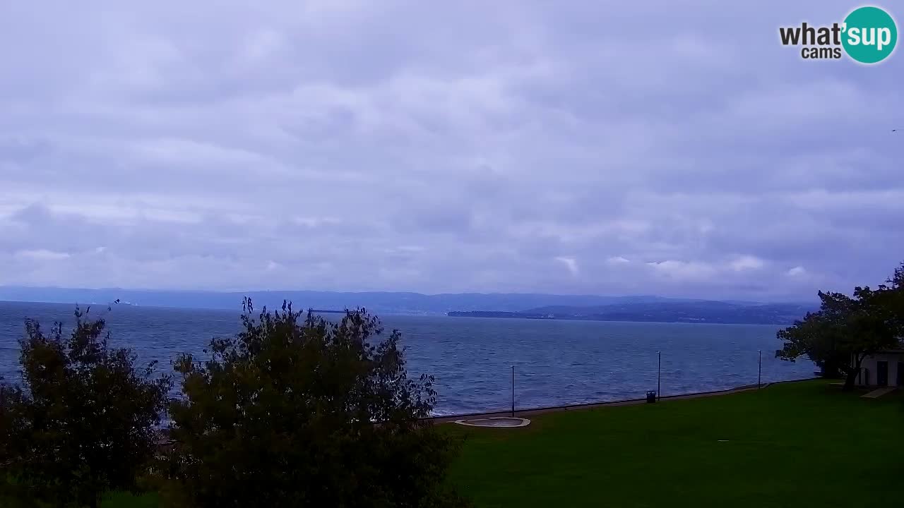 Isola – vista dal ristorante “Svetilnik – al Faro”