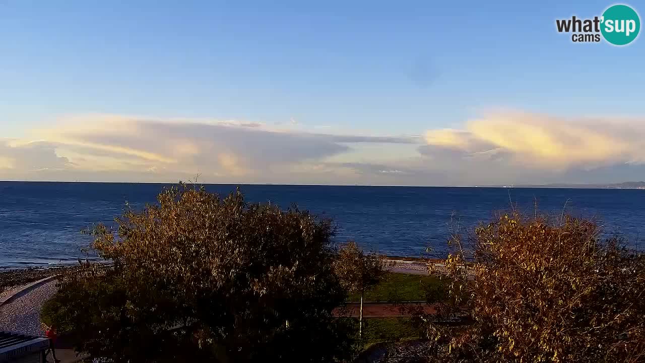 Isola – vista dal ristorante “Svetilnik – al Faro”