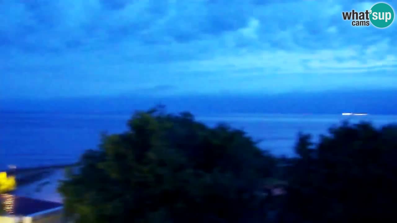 Isola – vista dal ristorante “Svetilnik – al Faro”