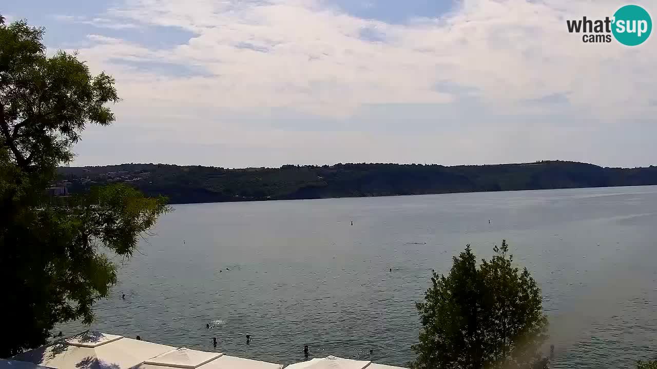 Isola – vista dal ristorante “Svetilnik – al Faro”