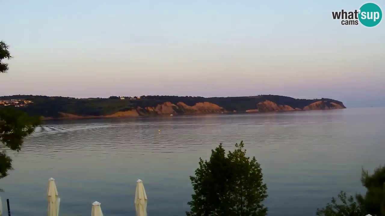 Isola – vista dal ristorante “Svetilnik – al Faro”