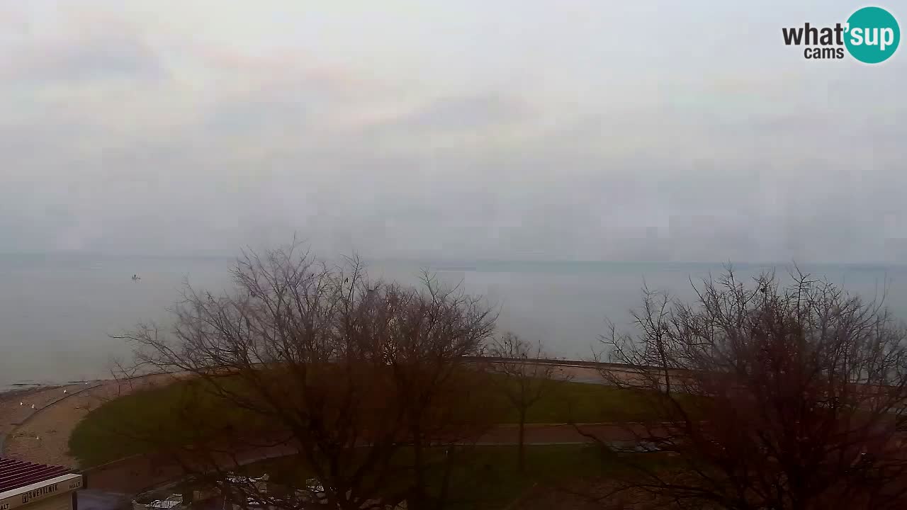 Webcam de Izola – Restaurante Svetilnik en el paseo marítimo