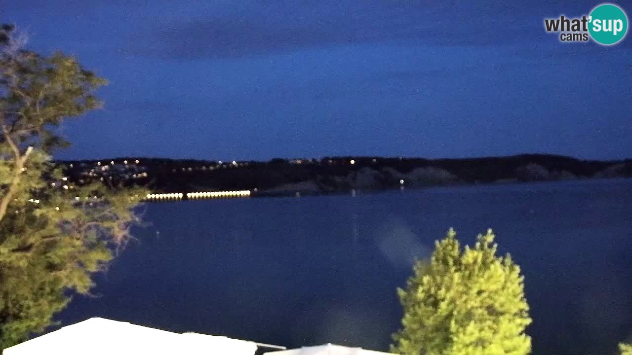Webcam de Izola – Restaurante Svetilnik en el paseo marítimo