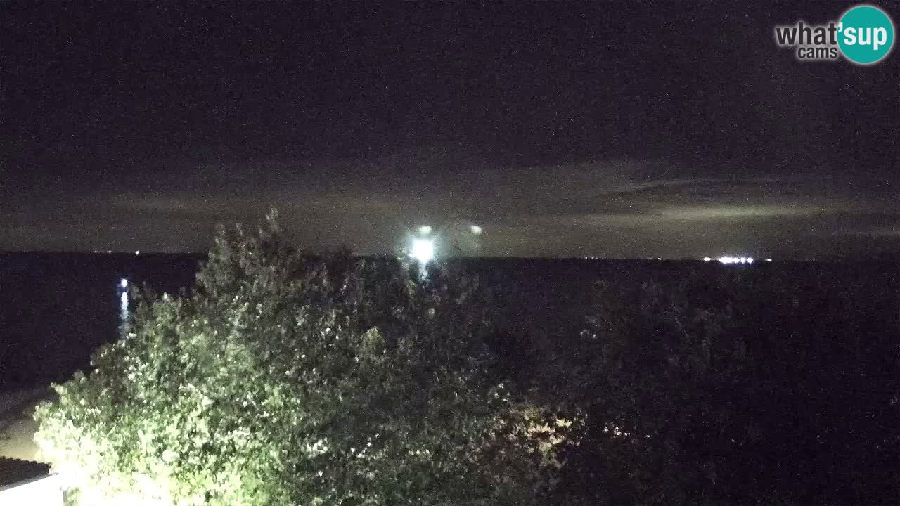 Izola spletna kamera – Restavracija Svetilnik ob morju