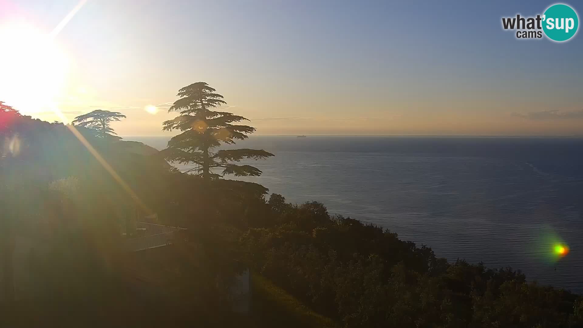 Spletna kamera Izola – plaža San Simon