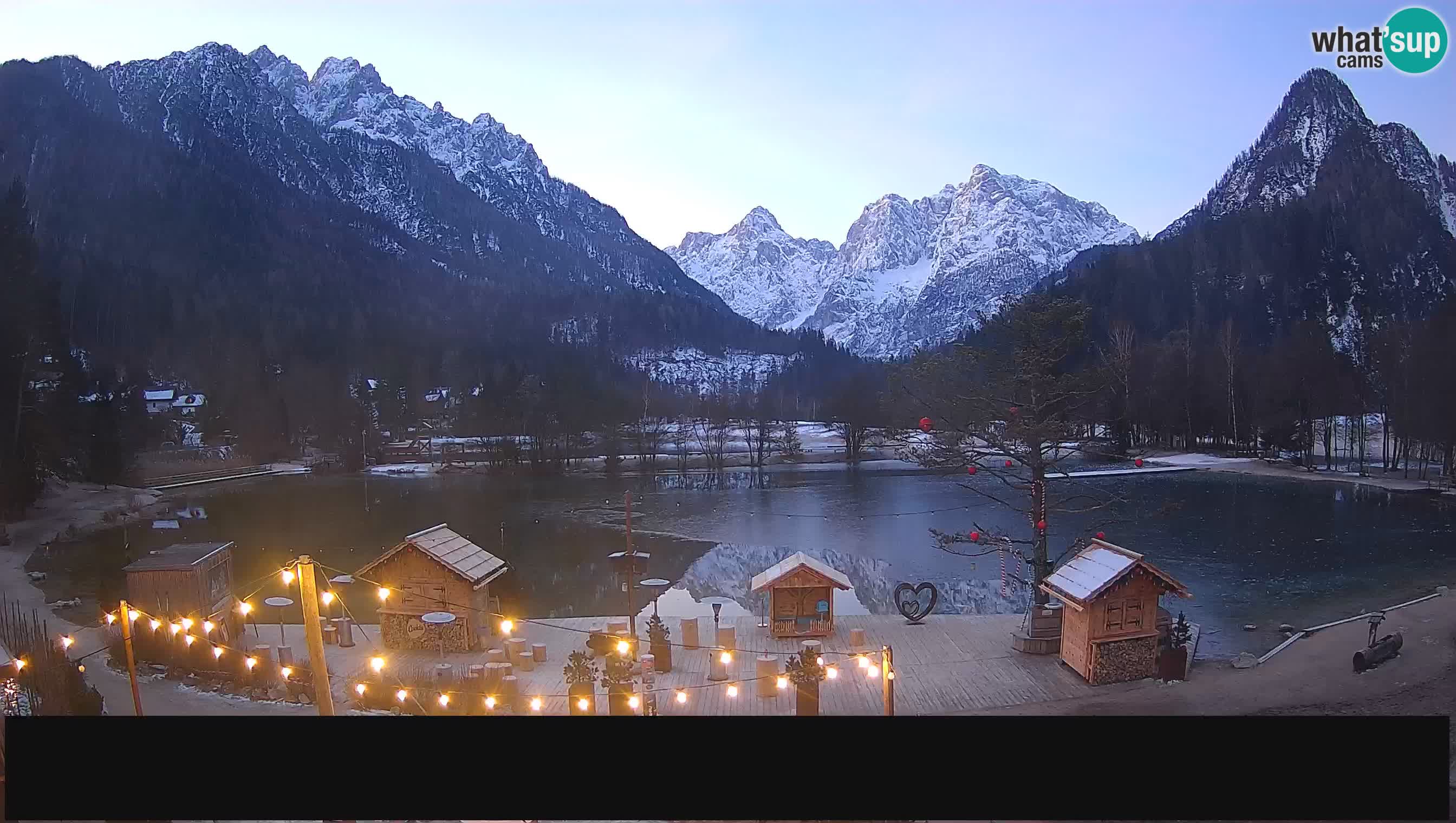 Web kamera uživo Jezero Jasna – Kranjska Gora – Slovenija