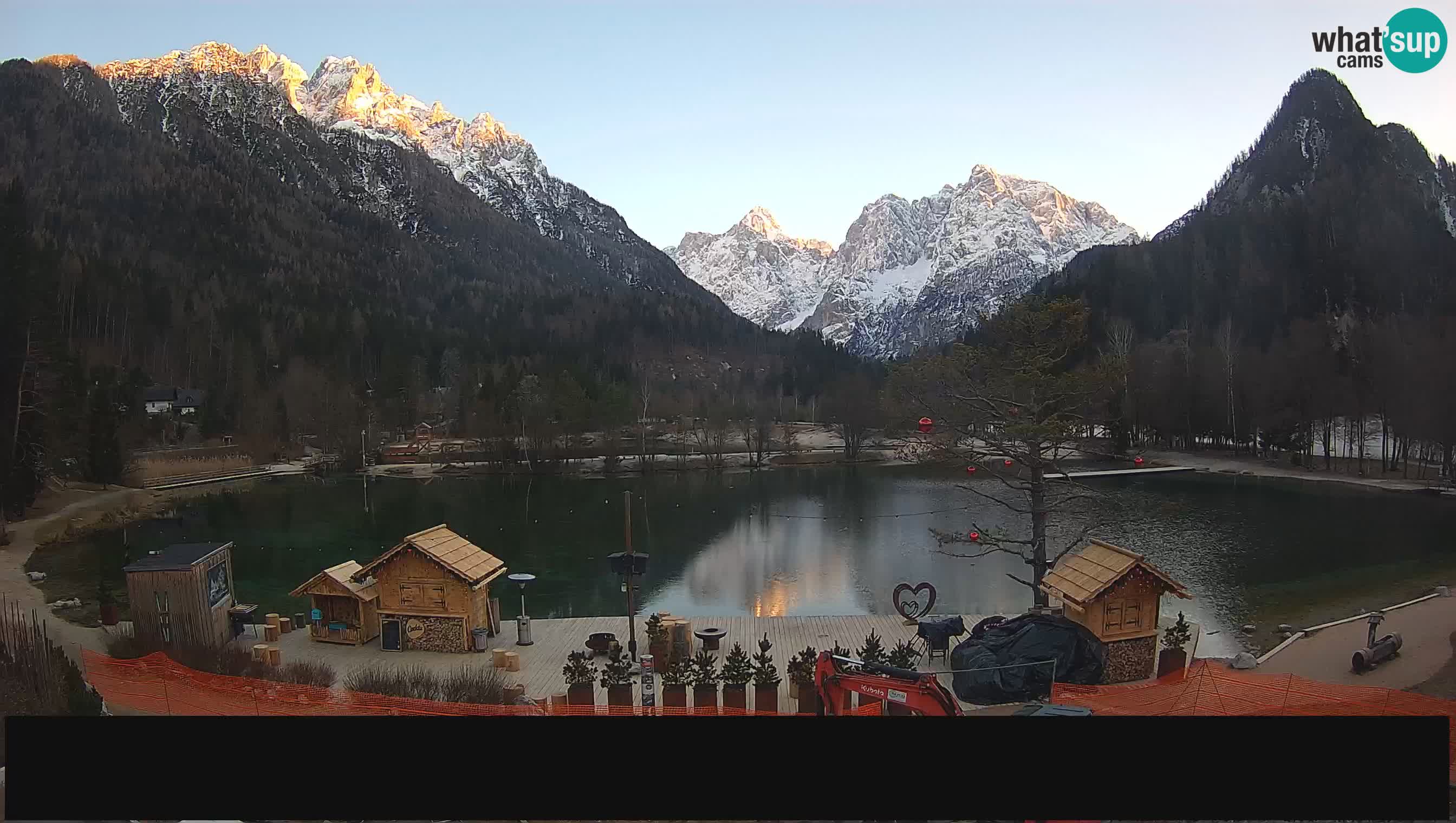 Web kamera uživo Jezero Jasna – Kranjska Gora – Slovenija