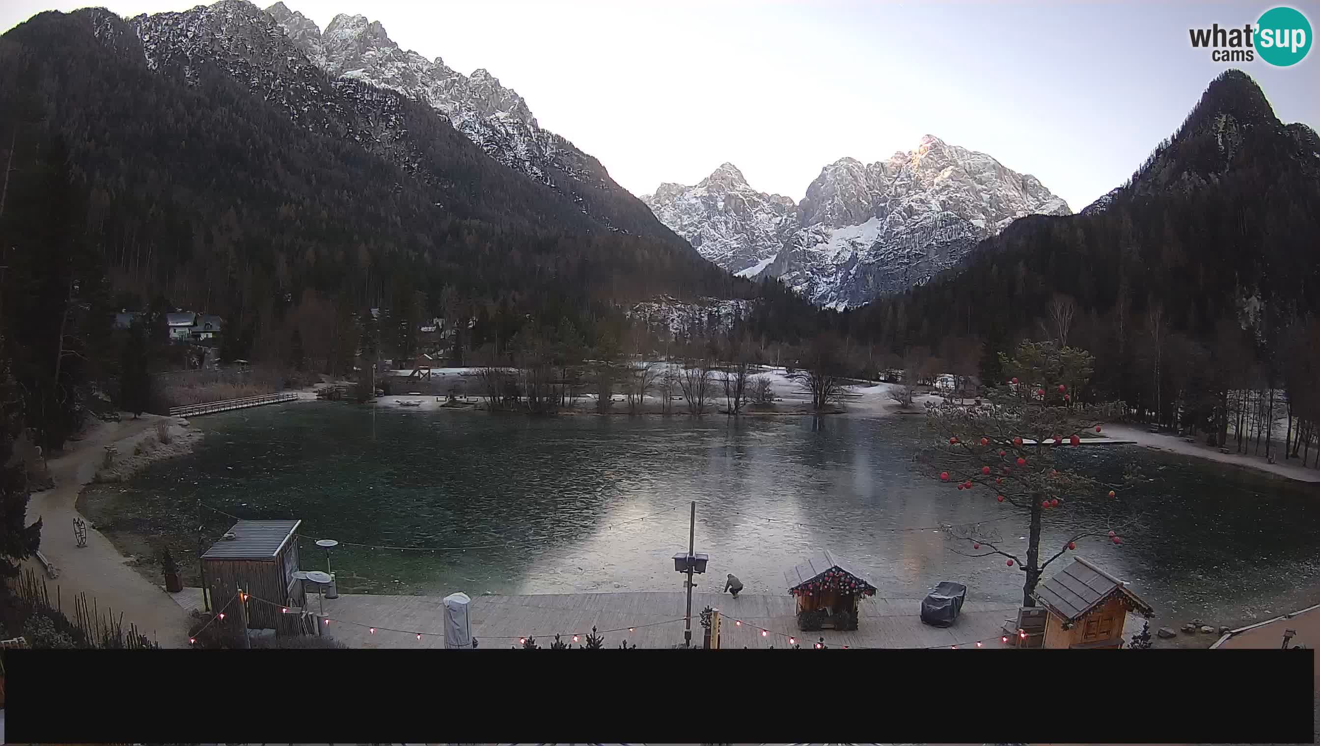 Web kamera uživo Jezero Jasna – Kranjska Gora – Slovenija