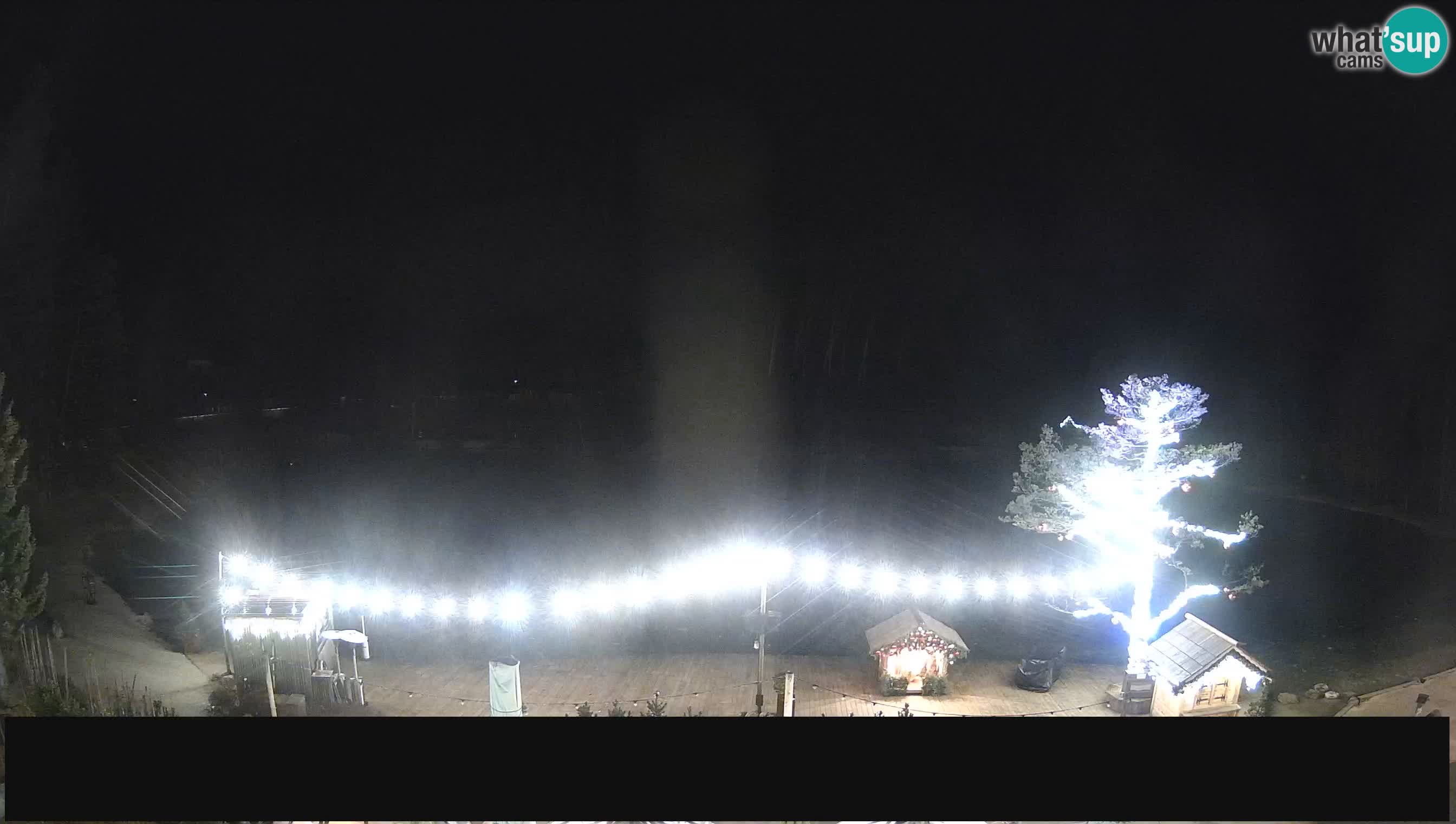 Spletna kamera v živo Jezero Jasna – Kranjska Gora